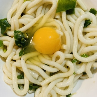 ネギ卵うどん